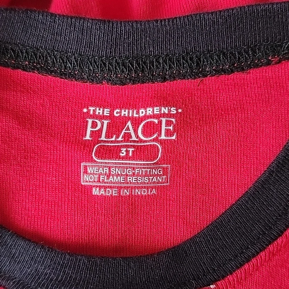 The Children’s Place Santa Pajamas Top/Size 3T